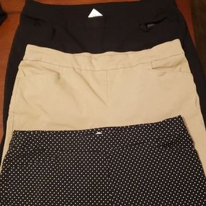 3 pairs of Bermuda shorts